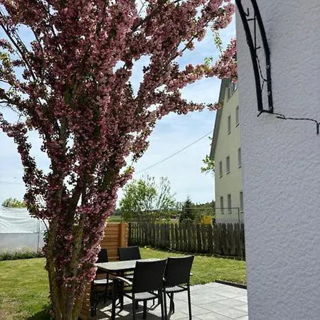Gemütliche Auf Der Schwäbischen Alb Apartamento *